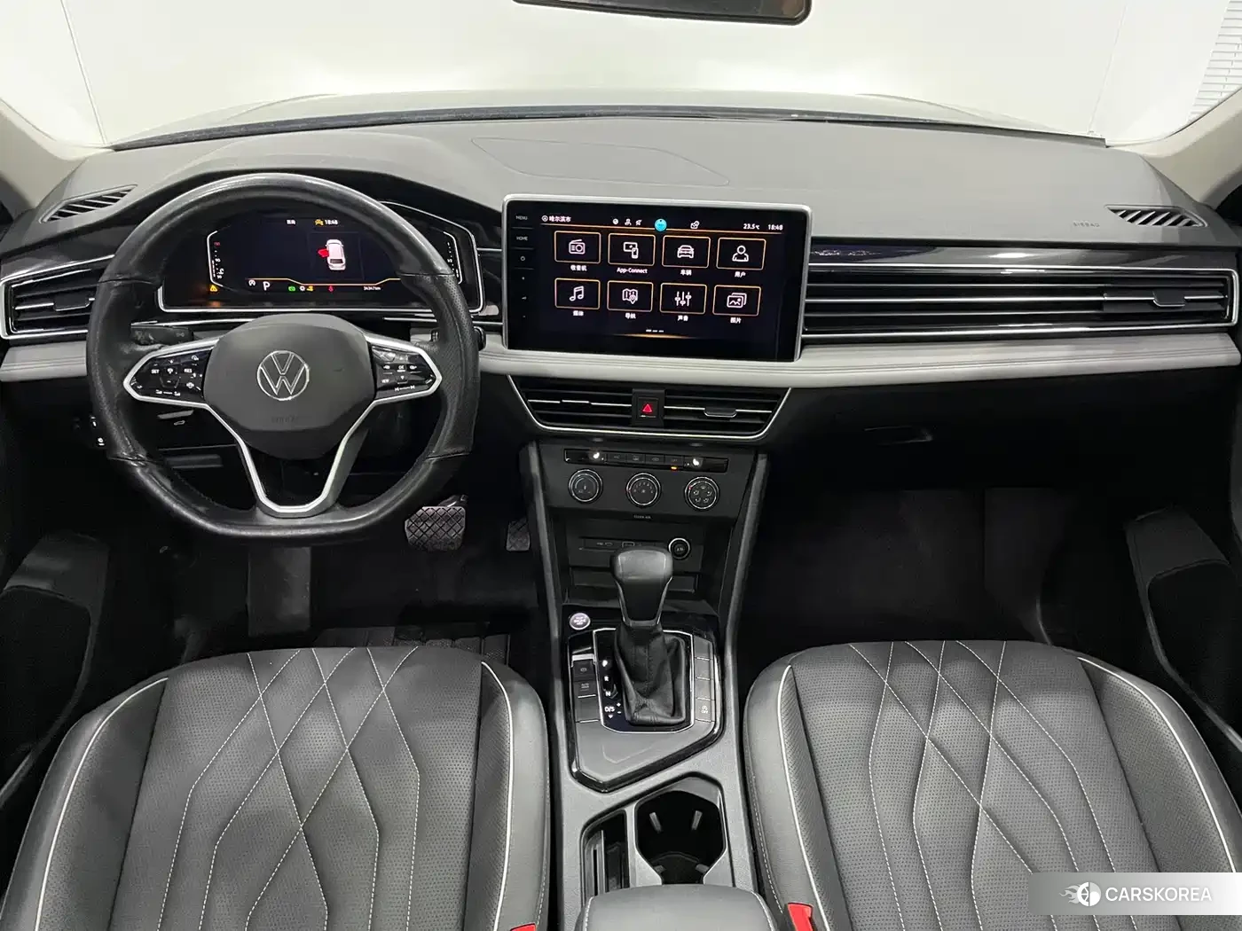 Volkswagen Tiguan L id 4680540 из Китая 19