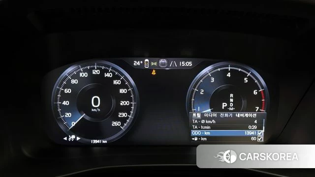 Volvo XC40 id 4389184 из Кореи 33