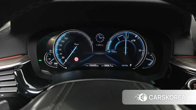 BMW 5 Series (G30) id 4339741 из Кореи 34