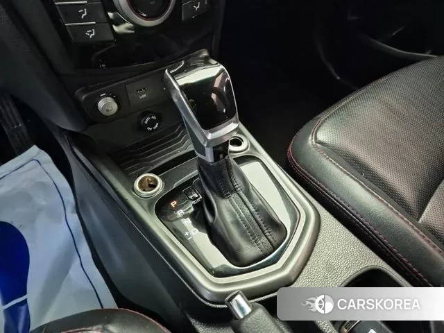 Ssangyong Tivoli Air id 3695778 из Кореи 17