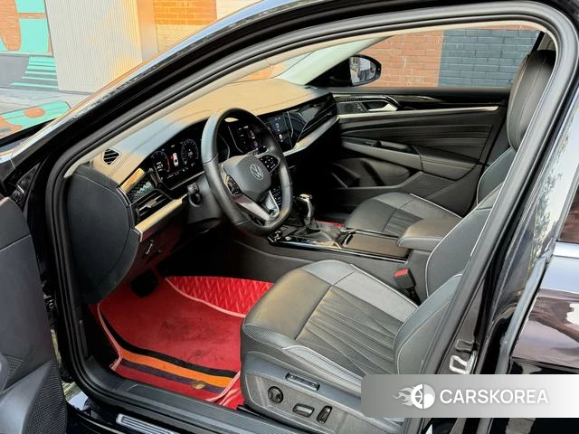 Volkswagen Passat id 4276320 из Китая 11