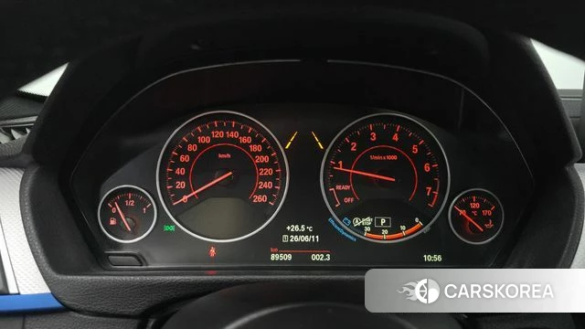 BMW 3 Series (F30) id 4448281 из Кореи 18