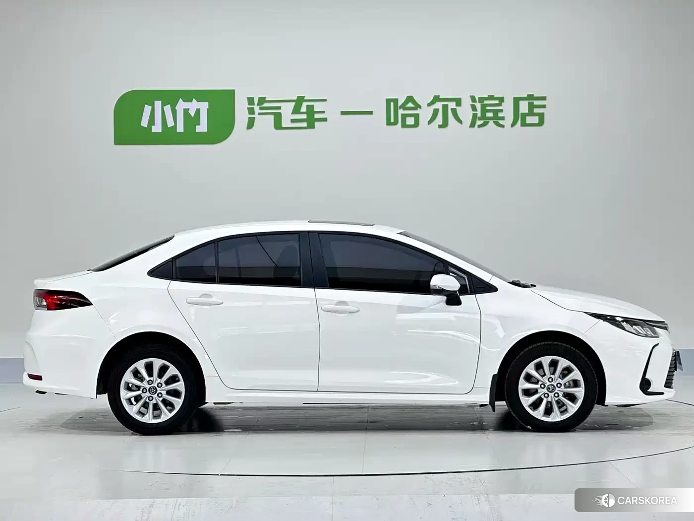 Toyota Corolla id 4583707 из Китая 22