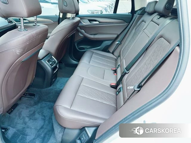 BMW X3 id 4257052 из Китая 21