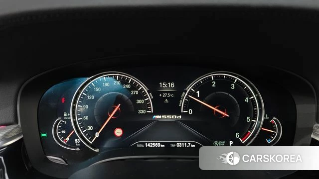BMW 5 Series (G30) id 4900600 из Кореи 18
