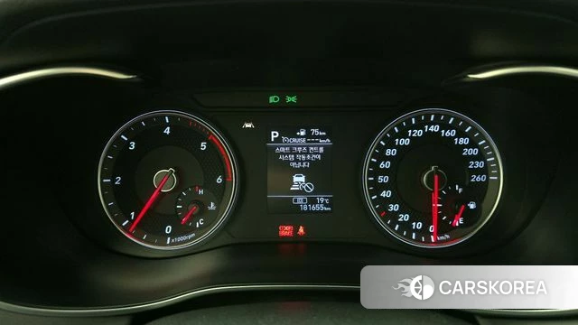 Genesis G70 id 4294960 из Кореи 18