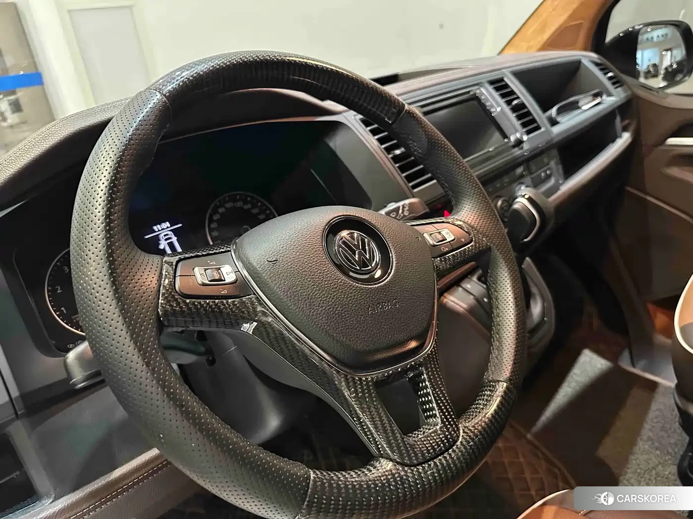 Volkswagen Caravelle id 4674527 из Китая 10