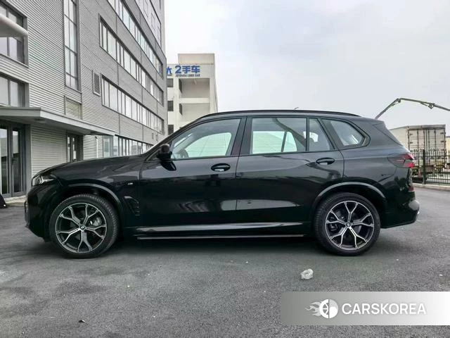 BMW X5 id 4359201 из Китая 8