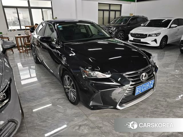 Lexus IS id 4242319 из Китая 8