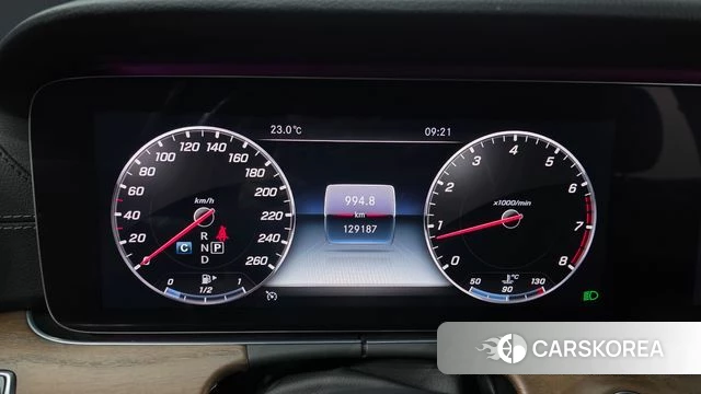 Mercedes-Benz E-Class W213 id 4907665 из Кореи 30