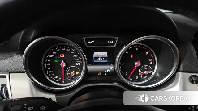 Mercedes-Benz GLE - Class W166 id 3480166 из Кореи 18