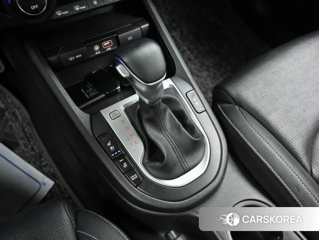 Kia Come New K3 id 4677916 из Кореи 17