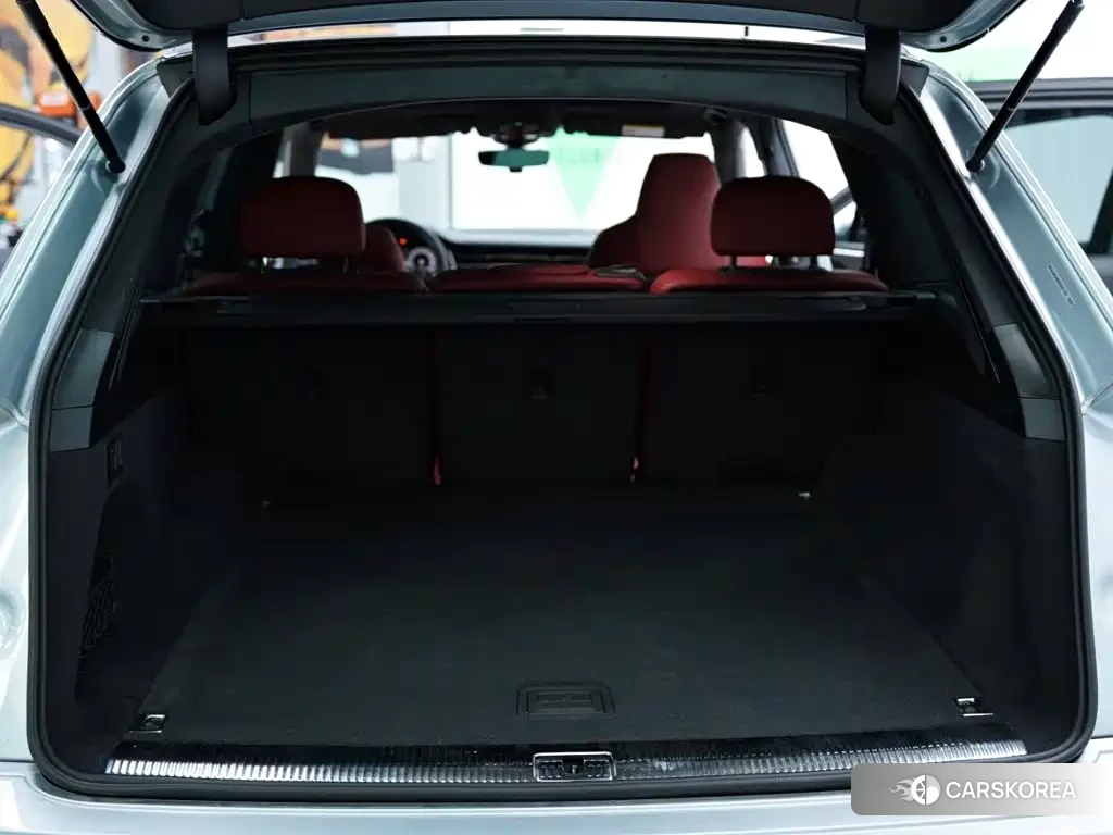 Audi SQ7 id 4601742 из Китая 57