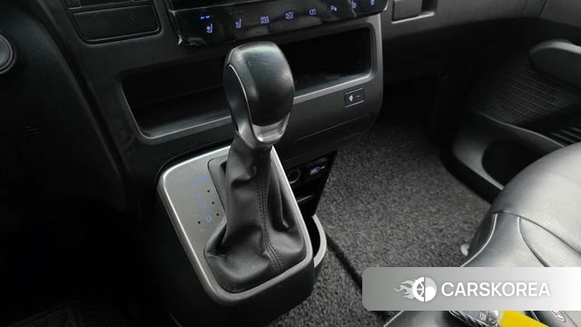 Hyundai Staria id 4361799 из Кореи 32