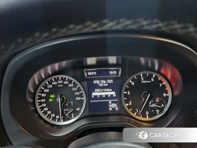 Infiniti Q30 id 3065980 из Кореи 18