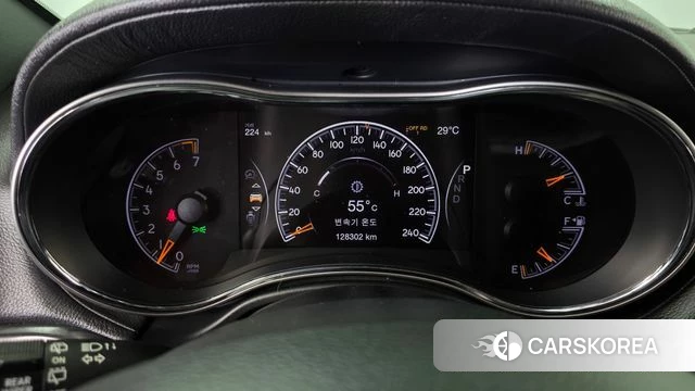 Jeep Grand Cherokee id 4203223 из Кореи 18