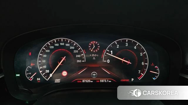 BMW 5 Series (G30) id 4923725 из Кореи 33