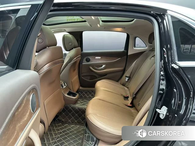 Mercedes-Benz E-class id 4214045 из Китая 14
