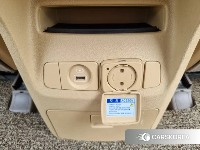 Kia The New Carnival id 4546945 из Кореи 18