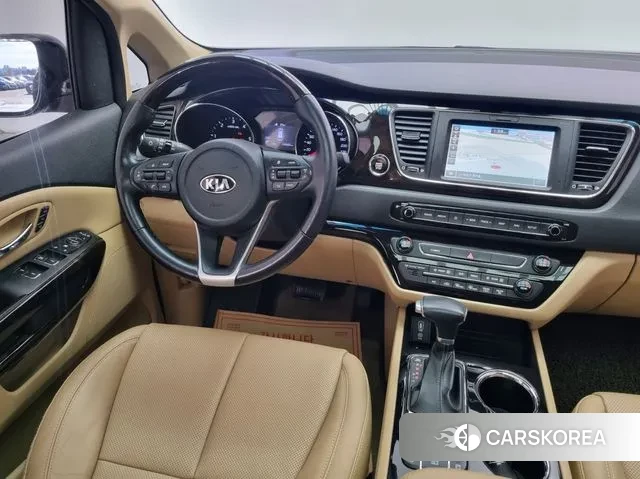 Kia The New Carnival id 3541416 из Кореи 18