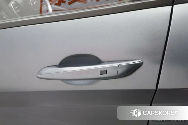 Hyundai Elantra id 4273073 из Китая 22