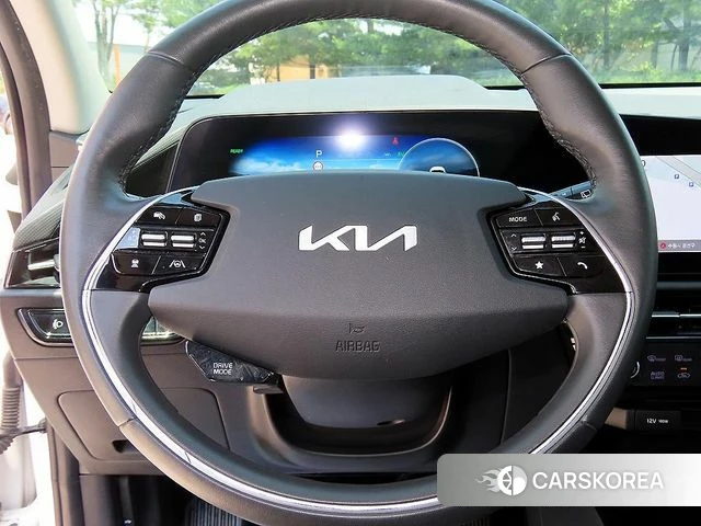 Kia Di Ol Nu Niro id 4433867 из Кореи 18