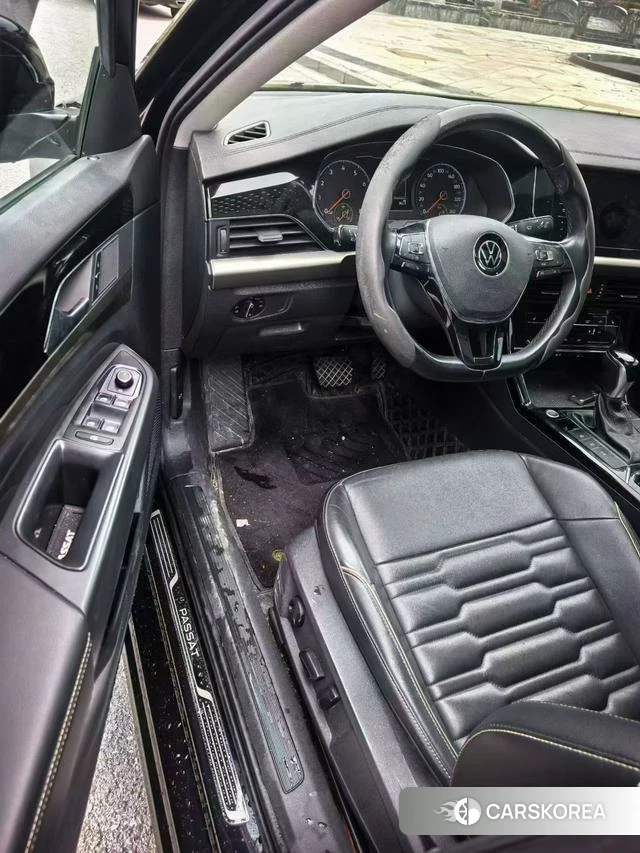 Volkswagen Passat id 4258462 из Китая 8