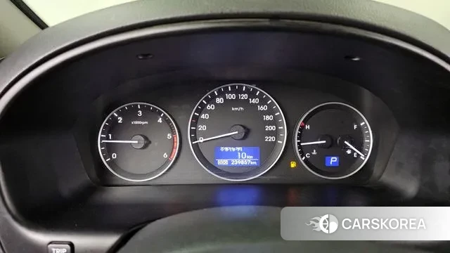 Hyundai The New Grand Starex id 3161845 из Кореи 18