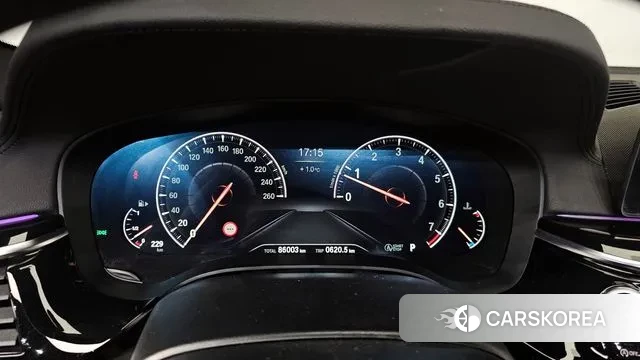 BMW 5 Series (G30) id 3602074 из Кореи 19