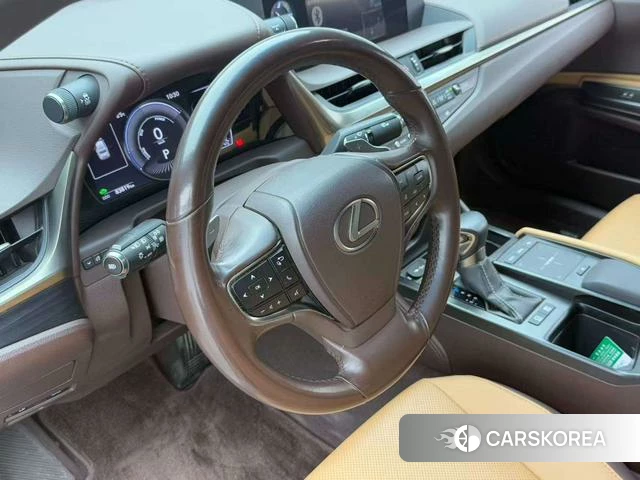 Lexus ES id 4222310 из Китая 16