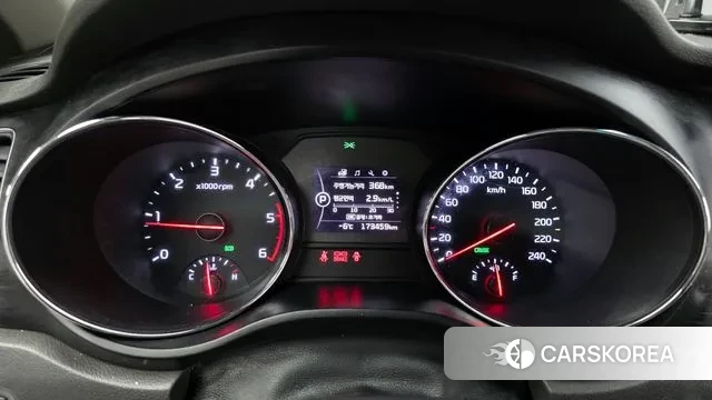 Kia All New Carnival id 3520650 из Кореи 18