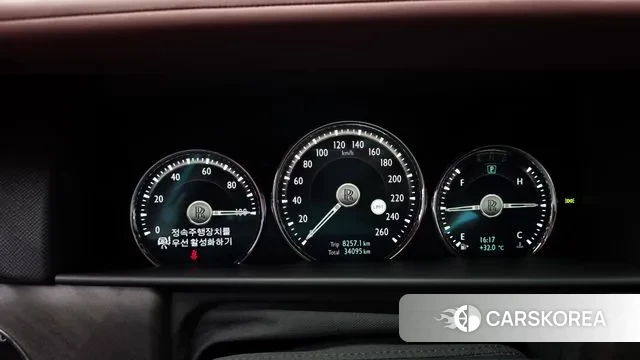 Rolls-Royce Cullinan id 3075049 из Кореи 18