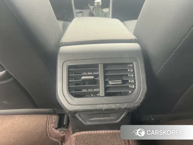 Volkswagen Lavida id 4259780 из Китая 12