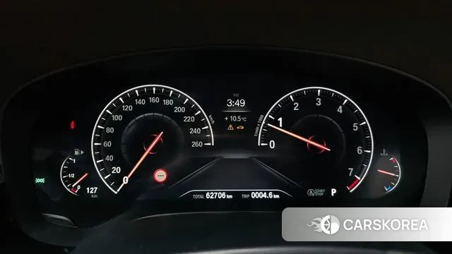 BMW 5 Series (G30) id 3682162 из Кореи 18