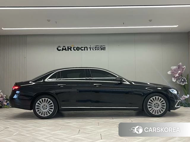 Mercedes-Benz E-class id 4299652 из Китая 25