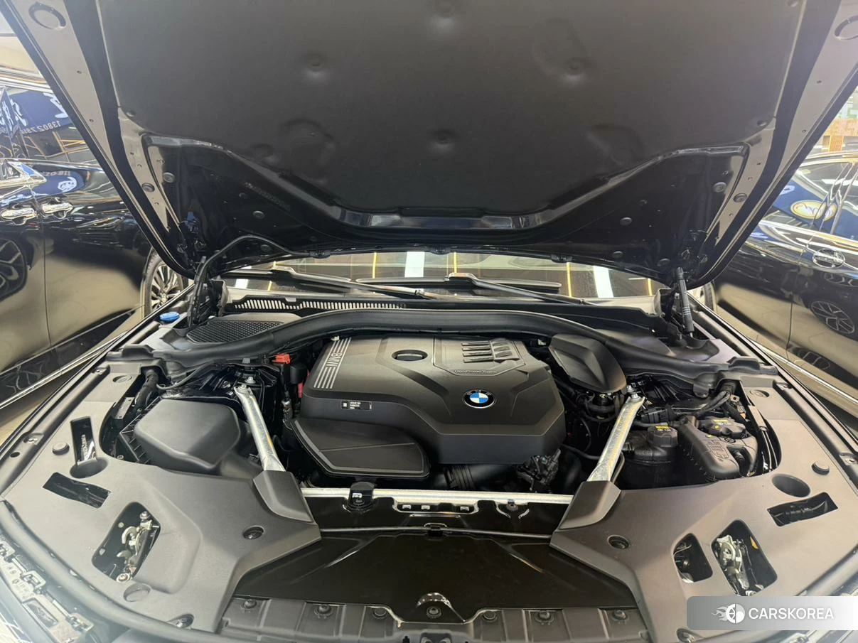 BMW 5 series id 4407656 из Китая 14