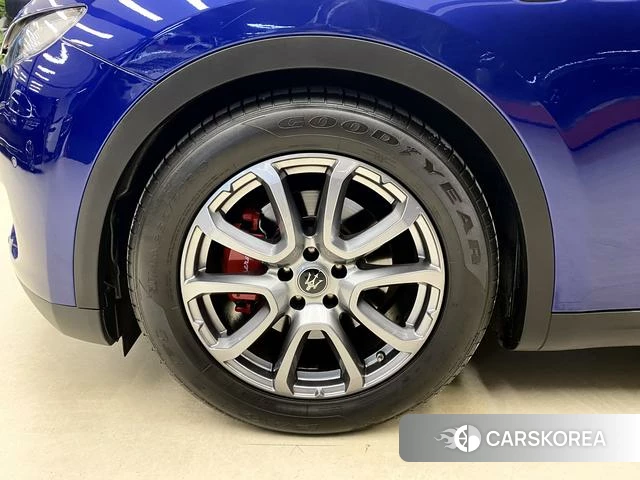 Maserati Levante id 4234817 из Китая 17