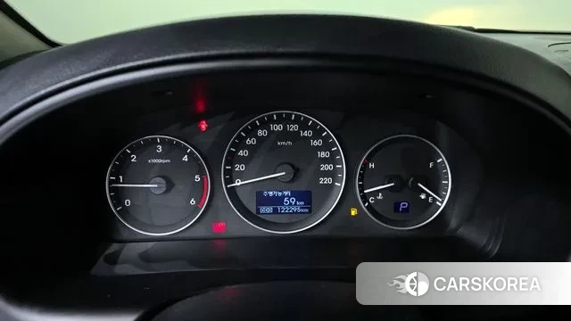 Hyundai The New Grand Starex id 3434175 из Кореи 18