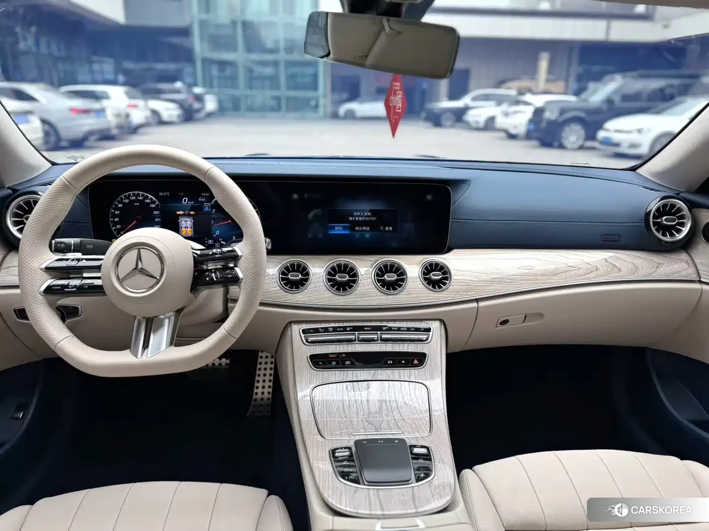 Mercedes-Benz E-Class id 4674486 из Китая 8