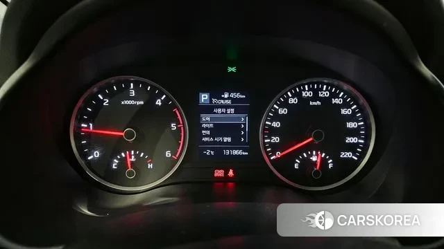 Kia Stonic id 3552836 из Кореи 18