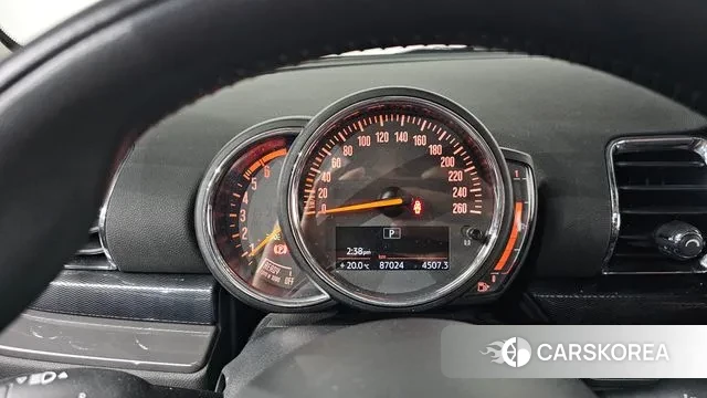 Mini Cooper D Clubman id 3269757 из Кореи 18