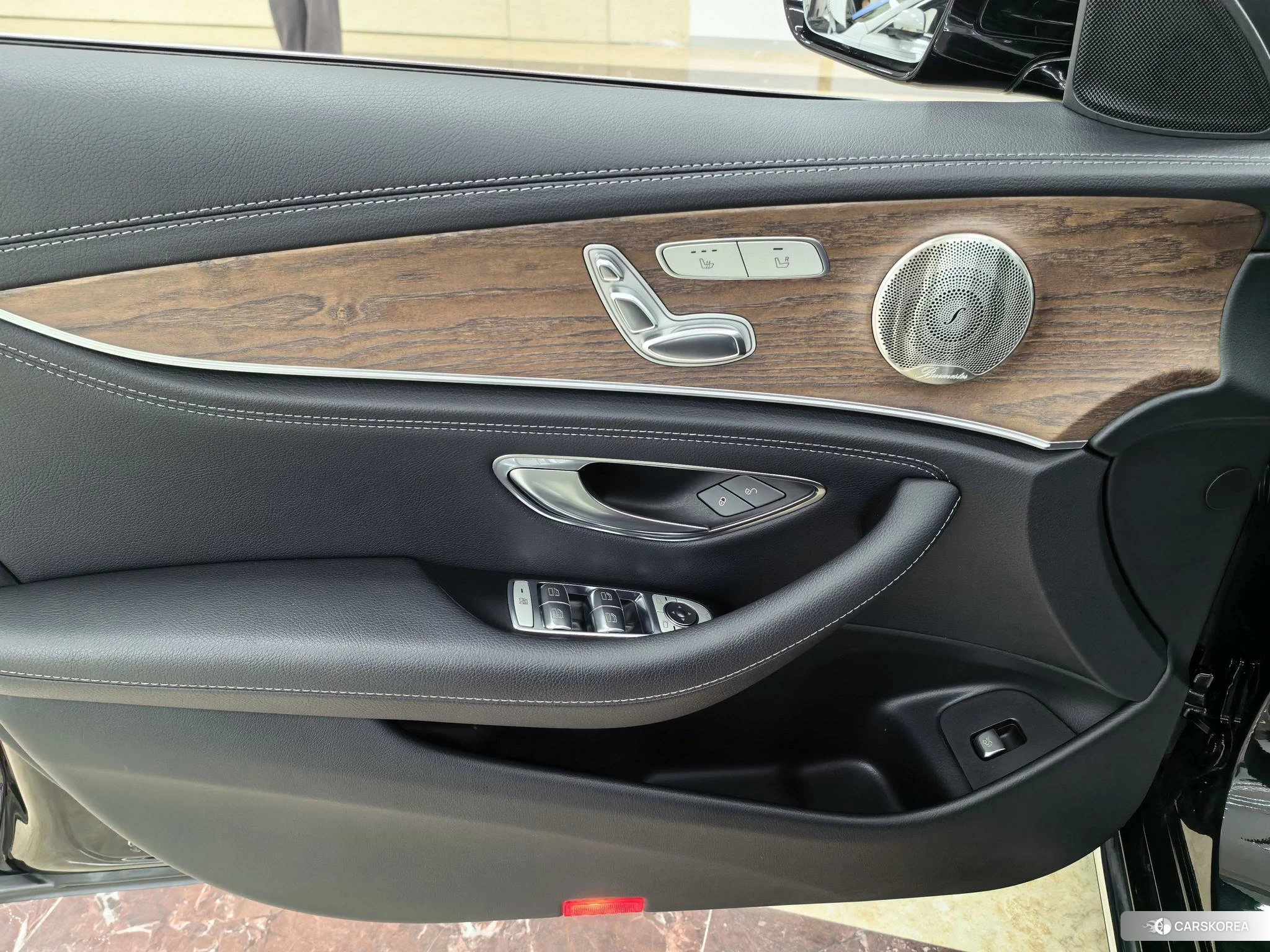 Mercedes-Benz E-class id 4512606 из Китая 10