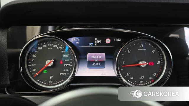 Mercedes-Benz E-Class W213 id 4698134 из Кореи 18