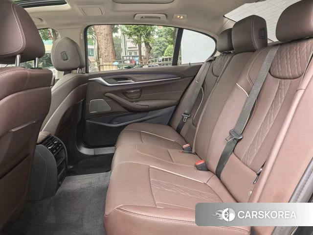 BMW 5 series id 4276907 из Китая 16