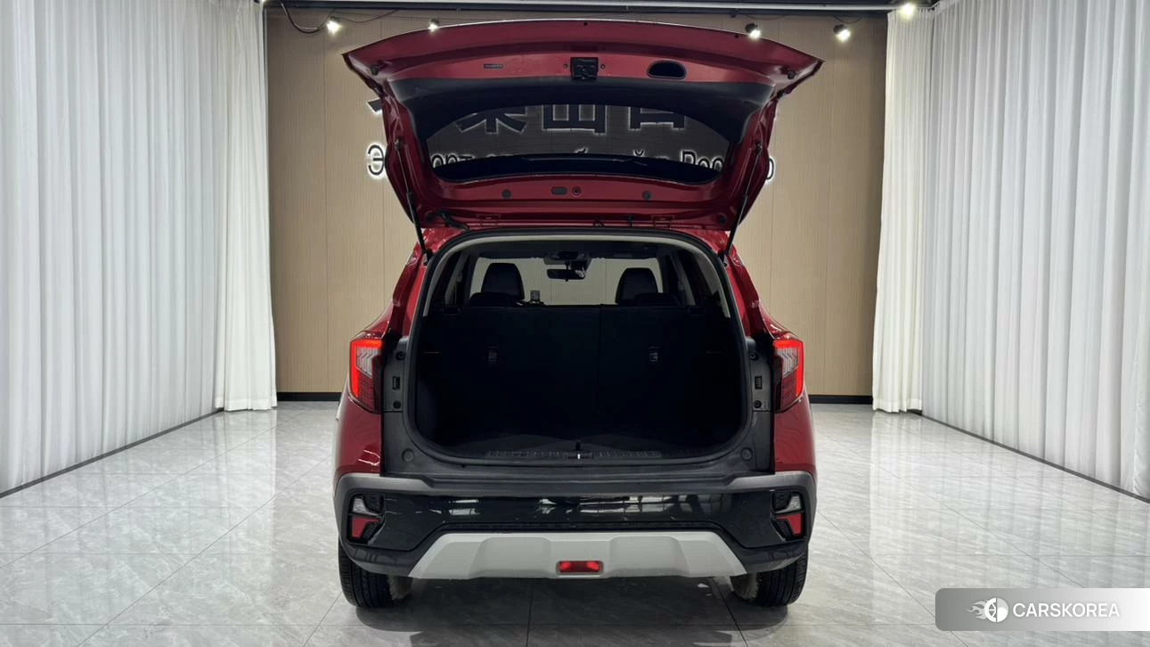 Kia Seltos id 4473678 из Китая 19