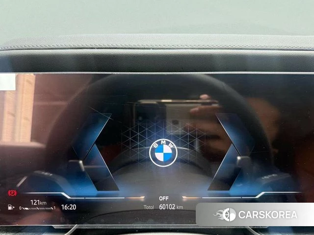 BMW 7 Series (G70) id 3864582 из Кореи 16