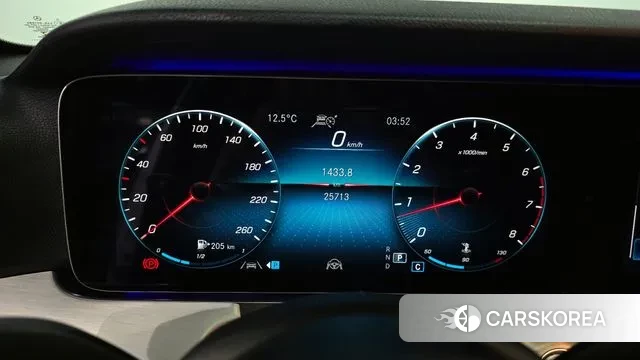 Mercedes-Benz E-Class W213 id 3390596 из Кореи 18