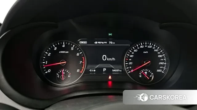 Kia Stinger id 3651848 из Кореи 18