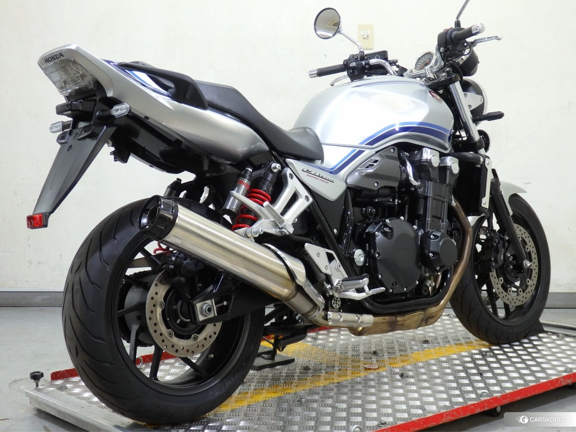 Honda CB1300SF id 4374150 из Японии 8