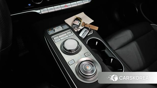 Genesis Electrified GV70 id 4618664 из Кореи 32